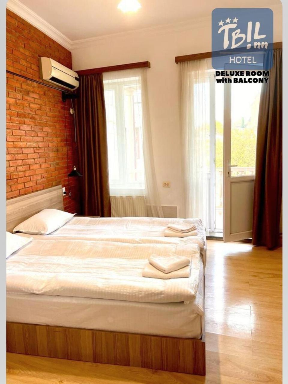 Tbil Inn Hotel Tbilisi Esterno foto
